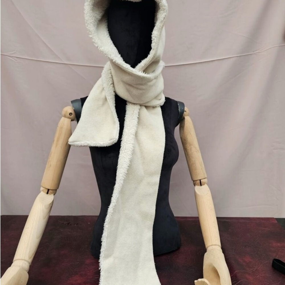 Anthropologie Cozy Hood Scarf Cream Warm Soft
